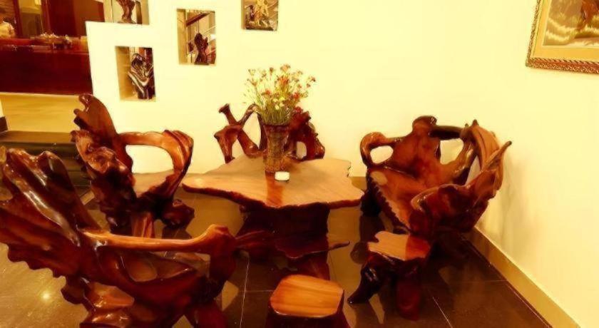 Xuan Hung Hotel 2*
